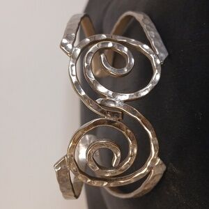 Vintage 925 70s Hand Hammered Sterling Silver Spiral Cuff Bracelet